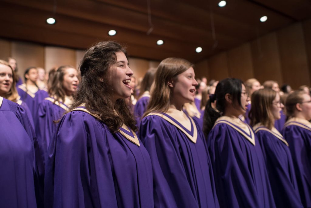 womans chorale singing