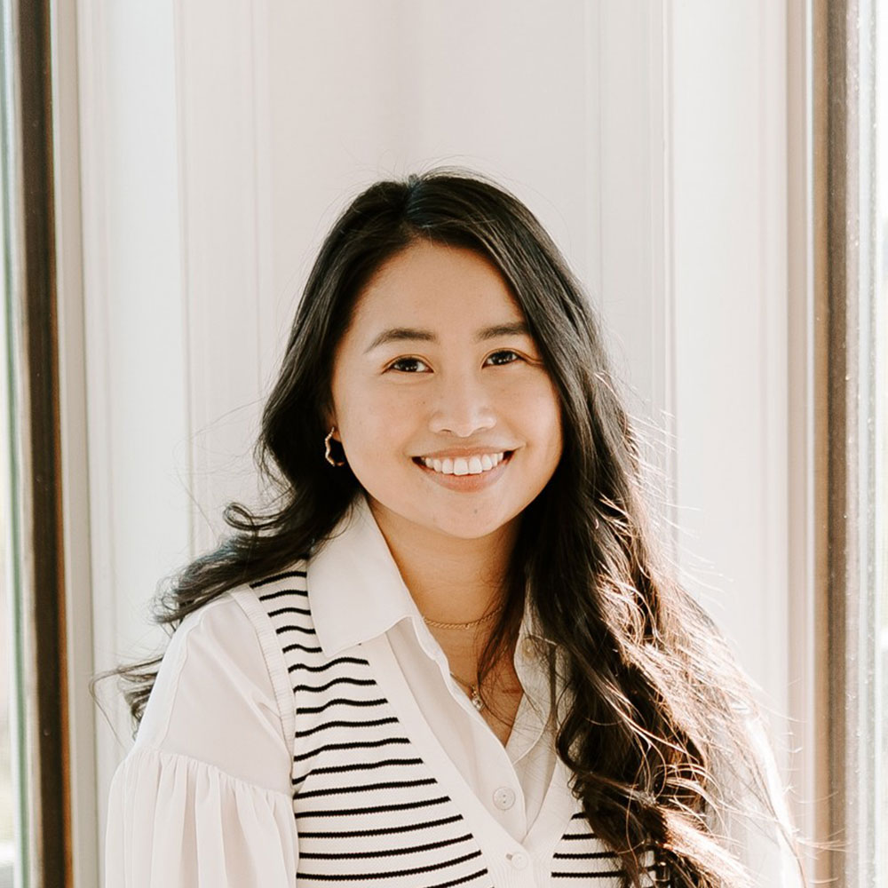 Jennifer Vang