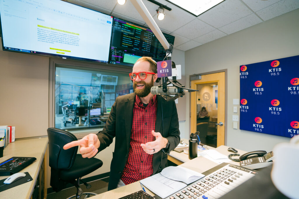 Andy In Studio-33