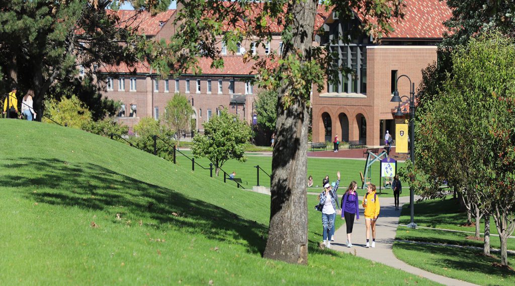 Former UNW faculty member and coach honored at National Girls and Women in Sports Day